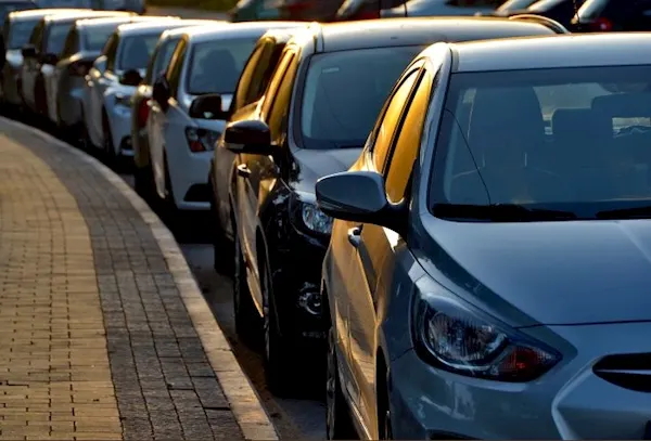 Images of cars that require fleet maintenance